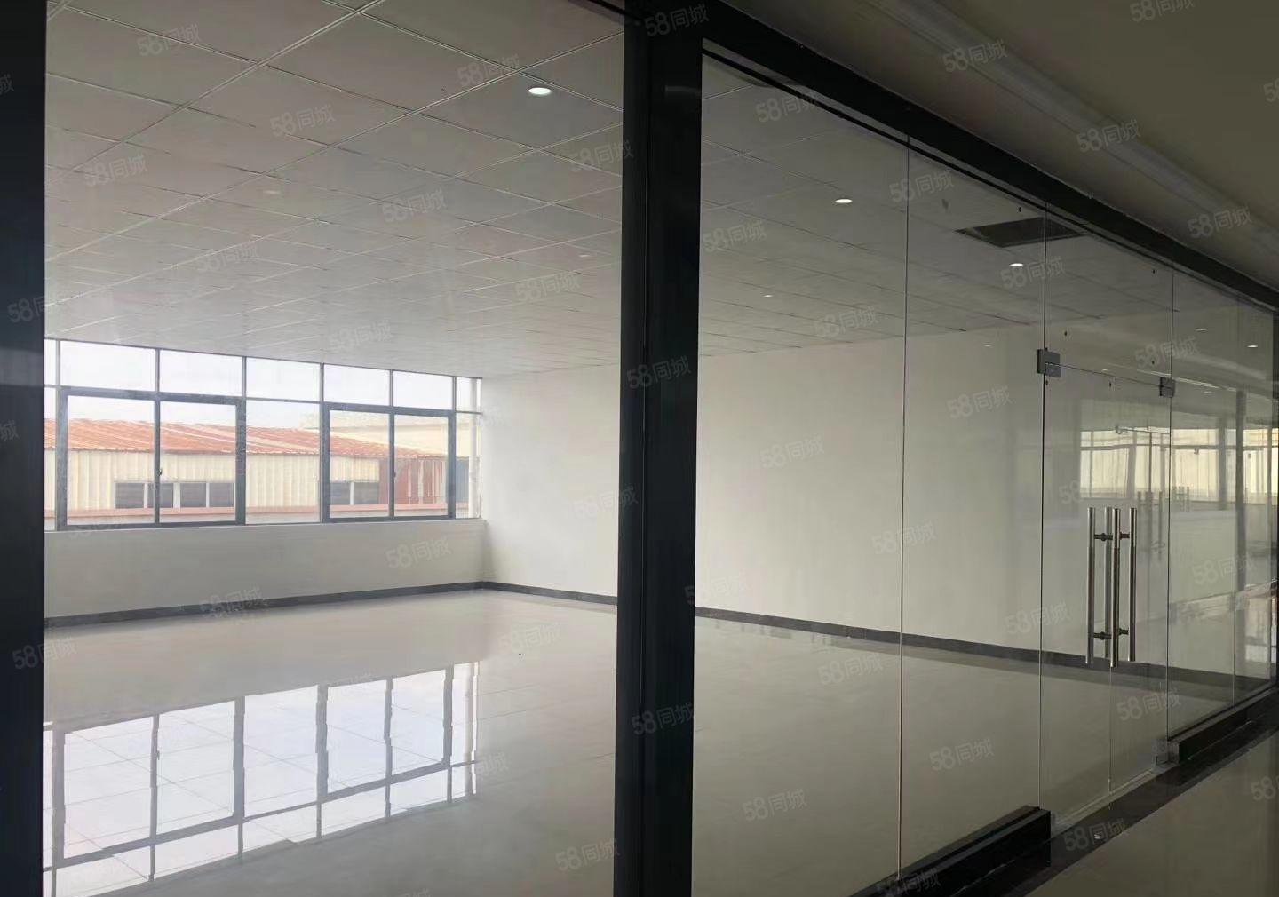 寮步镇汽车东站横坑百业五金电子城旁空出二楼厂房1100方出租