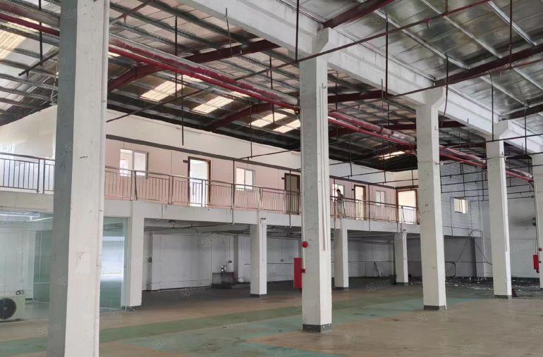 寮步汽车城单一层小独院2200平方厂房出租带办公室，水电齐全