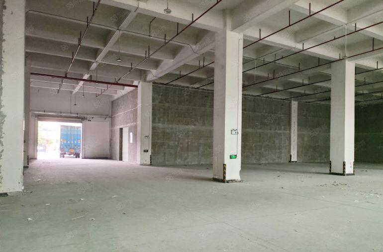 寮步镇重工业厂房出租一楼2200方带牛角带卸货平台园区空地大