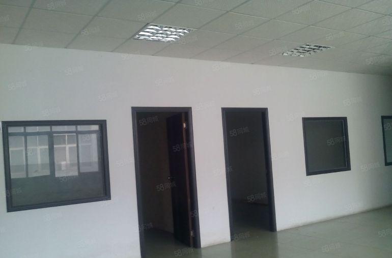 寮步 富竹山 厂房招租 一楼 400平方，价格便宜