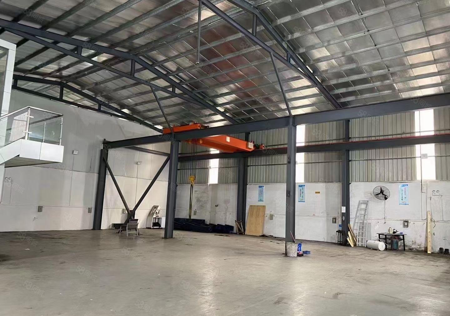 寮步泉塘原房东出租钢构2000平无公摊，带航车