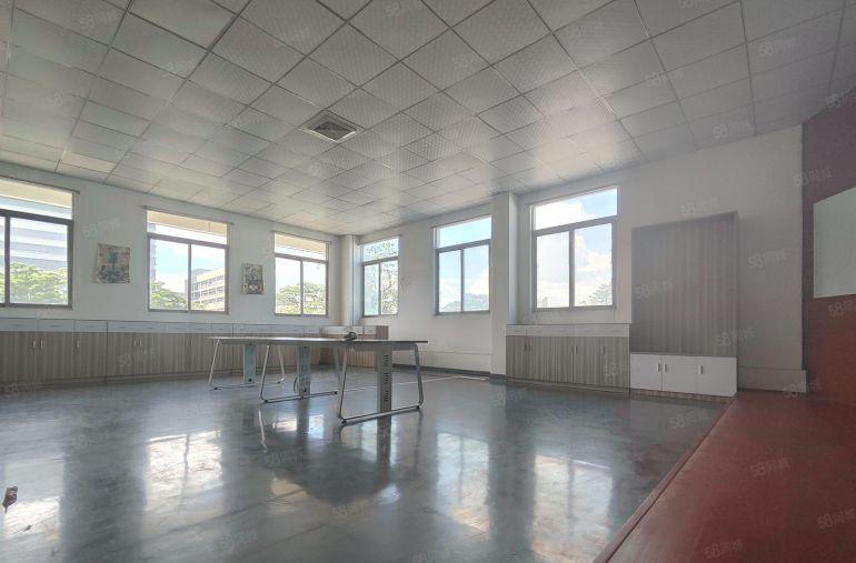 寮步原房东园区整层2000平方厂房出租现成办公室装修水电齐全