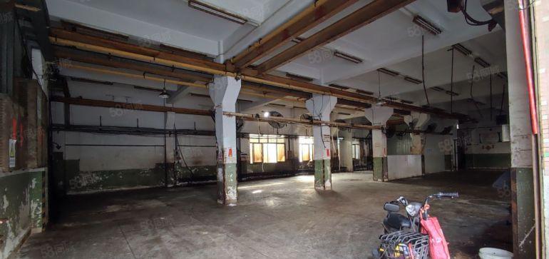 1500方的小独院整租，实际面积，门前的路大货车进不了