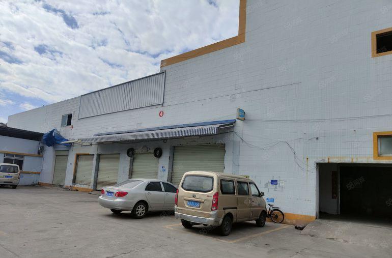 寮步泉塘原房东2500平一楼带现成办公室出租