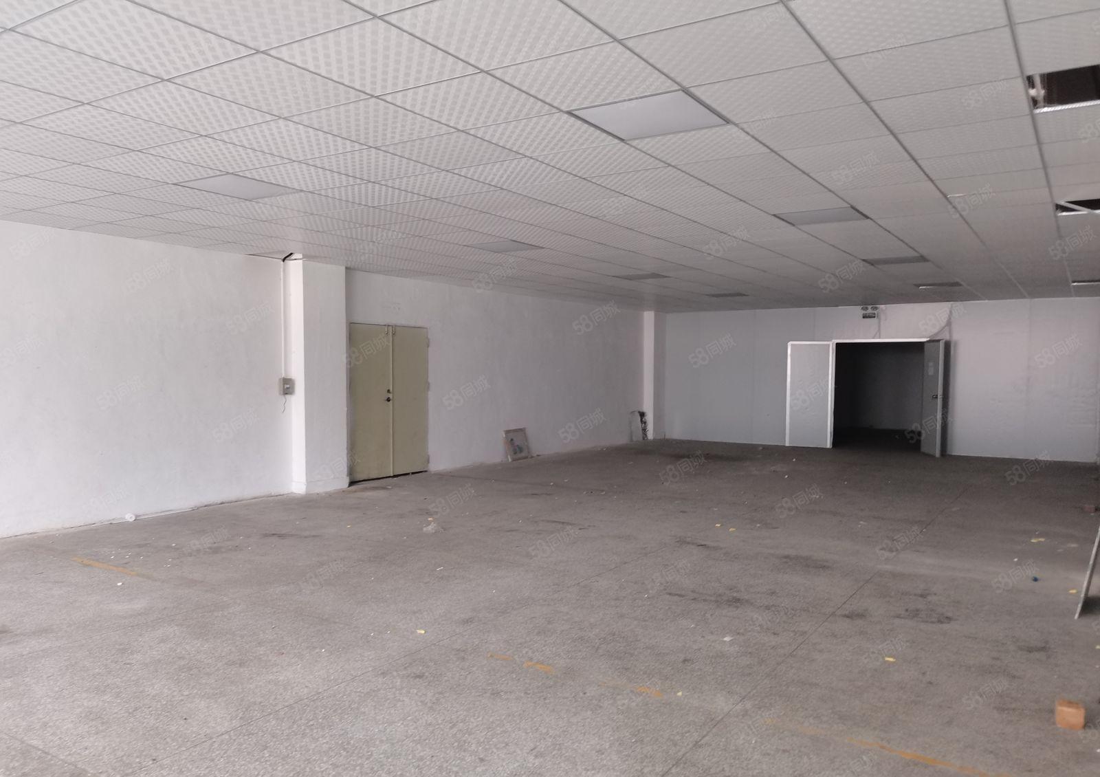 寮步石龙坑业主自用厂房分租二楼900平，可以做点气味噪音行业