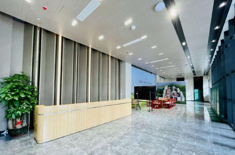 0公摊原房东寮楼上新空出1100平实际面积出租精装修水电齐全