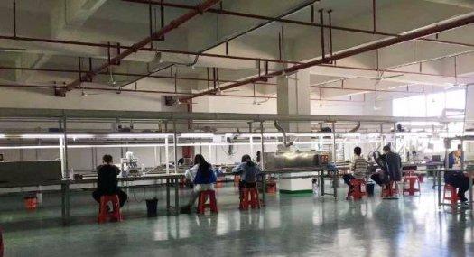 塘厦莲湖楼上适合电子，玩具消防喷淋厂房1300平