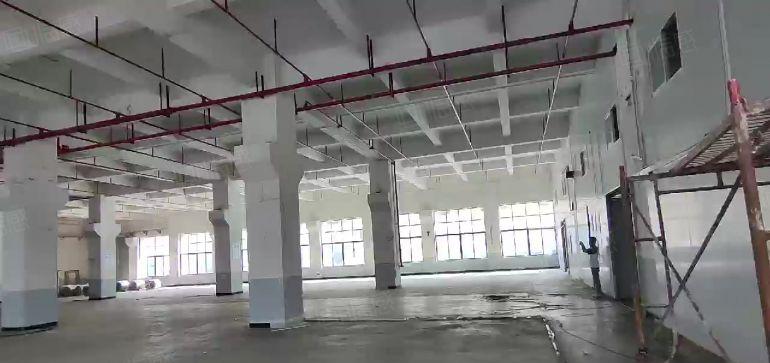 东城原房东标准厂房一楼1500平8米高带牛角，适合各行各业