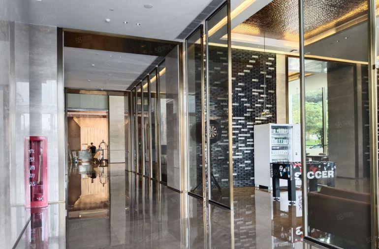 凤岗镇带精装修办公室写字楼出租50平起租，主干道边上交通方便