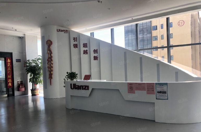 10元清盘凤岗一手房东3000平无公摊带装修红本厂房仓库出租