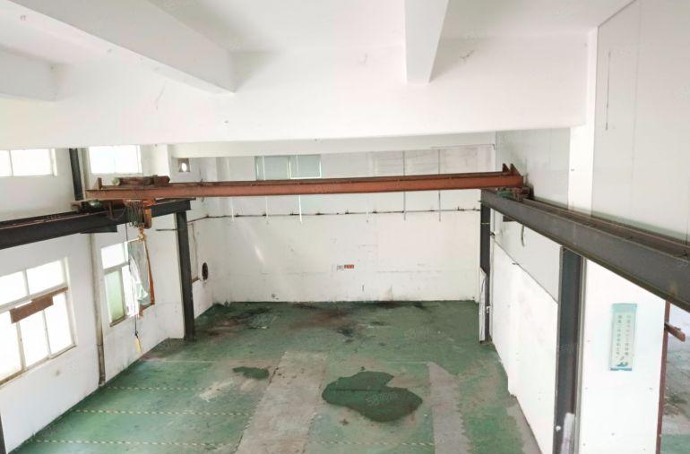 凤岗雁田原房东面积实在一楼760平现成航车装修办公室出租