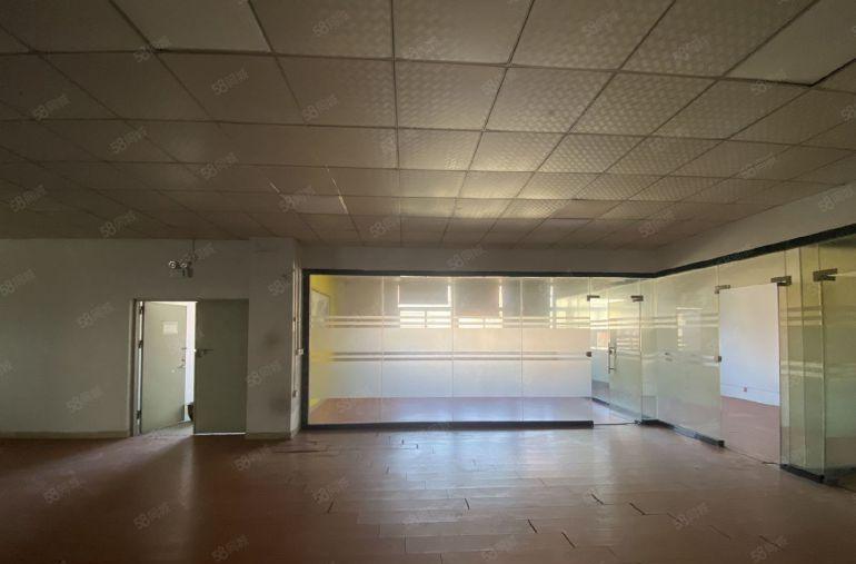 凤岗工业园新空带精美装修办公室厂房出租，丙二类消防低价甩租