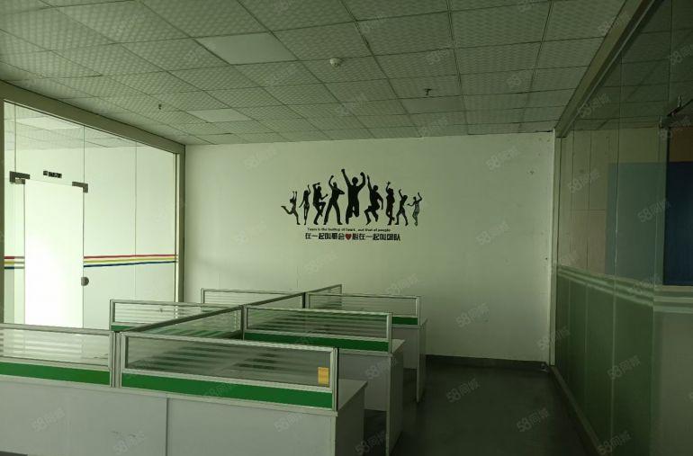 凤岗油甘埔新出四楼1200平方带精装修，附近好招工低价12元