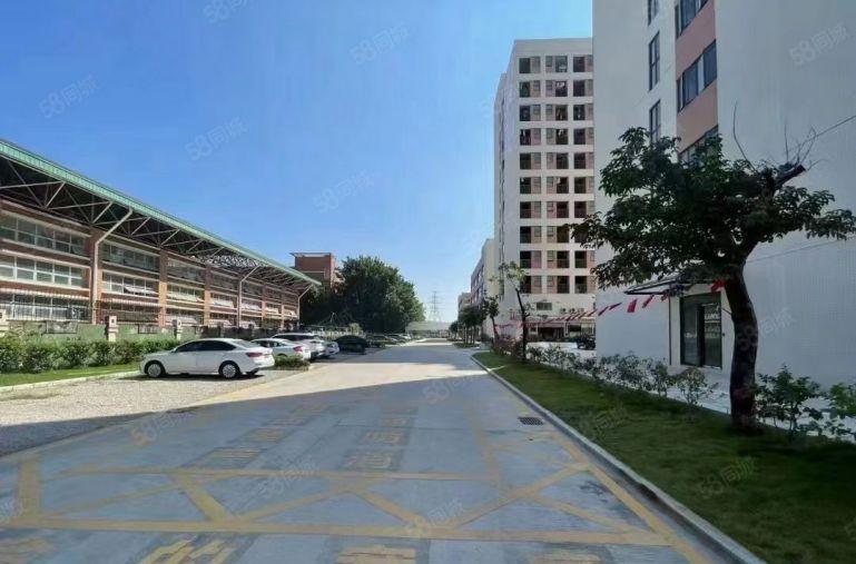 一手房东出租！凤岗五联独栋8000平单层2000厂房仓库出租