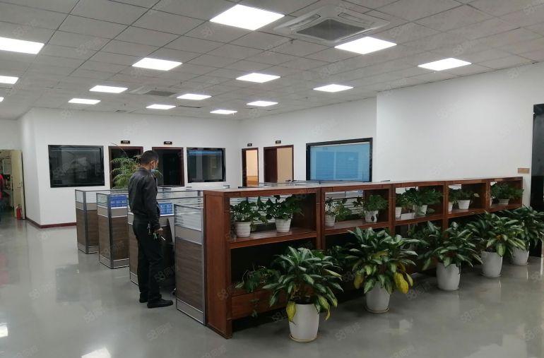 凤岗雁田带办公室精装修标准厂房三楼2000平出租水电现成