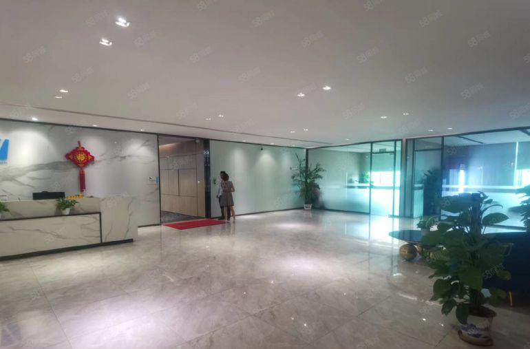 零公摊！凤岗雁田新出村委楼上5200平厂房仓库出租，大小分租