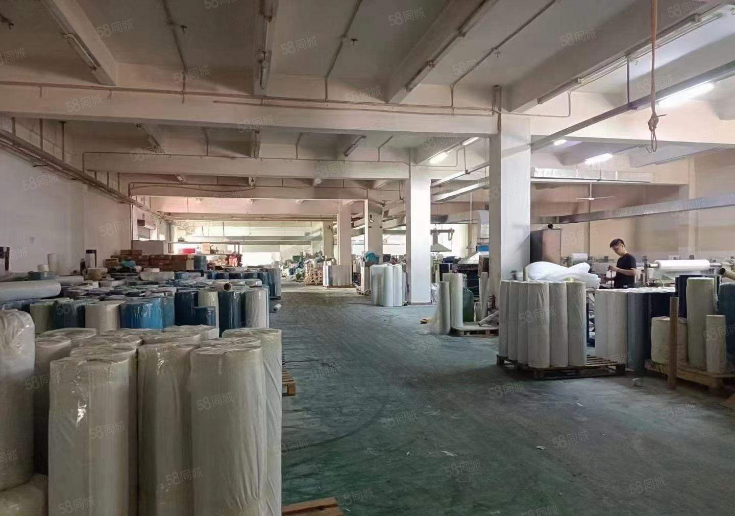 凤岗镇雁田村宏盈工业区靠深圳平湖，一楼6米高，2000平方