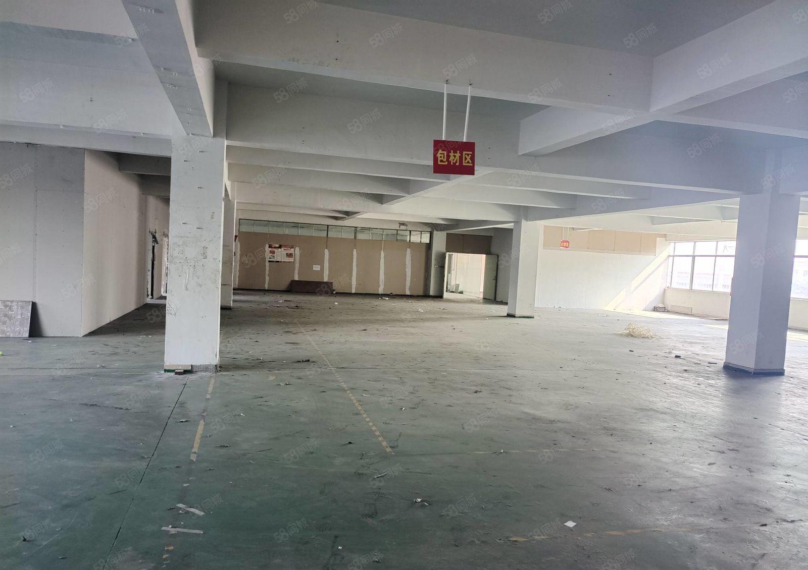 凤岗镇邻深新出3楼1500平方4楼1300平方重工业好招工来