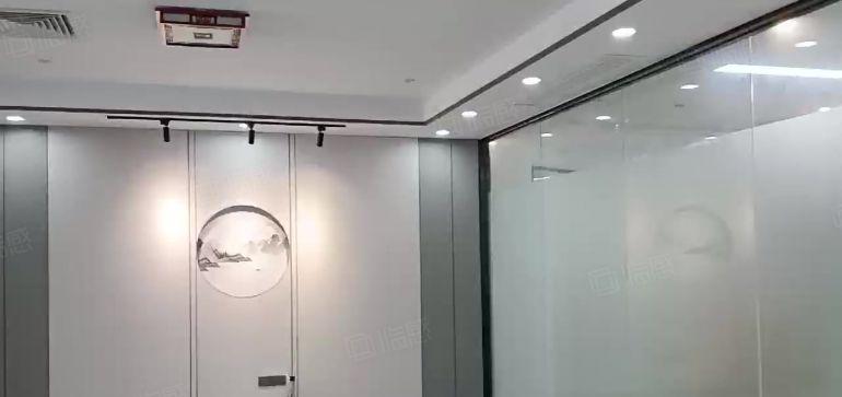 凤岗镇带精装修办公室写字楼出租50平起租，主干道边上交通方便