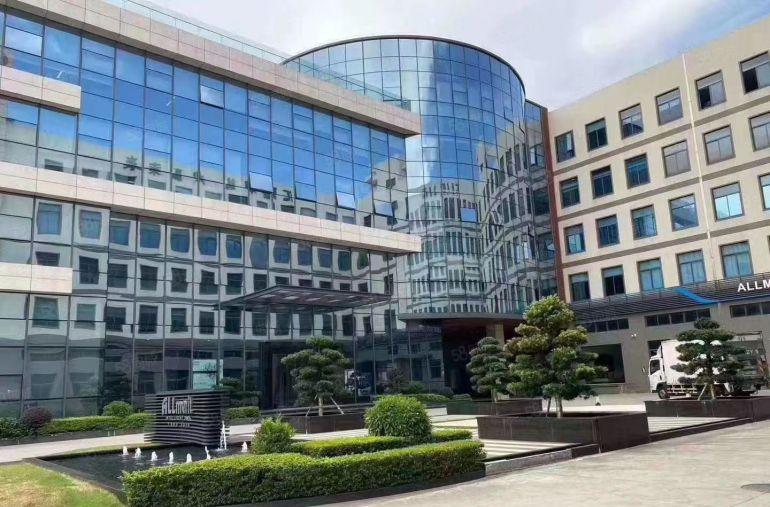 凤岗金凤凰新出原房东楼上2000平带装修厂房仓库出租，形象好