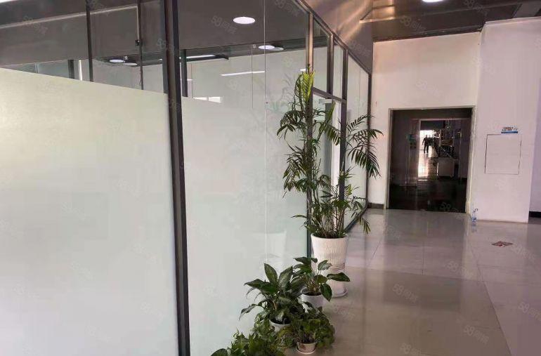 10元凤岗碧湖大道旁楼上1500平带装修厂房仓库出租