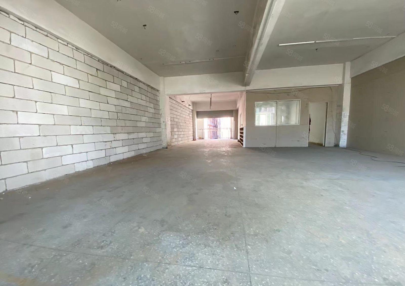 （凤岗）官井头楼上新出200平方，格局方正带办公室。