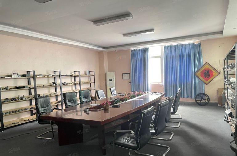 独栋独院一手房东出租11元一平办公室装修全部送