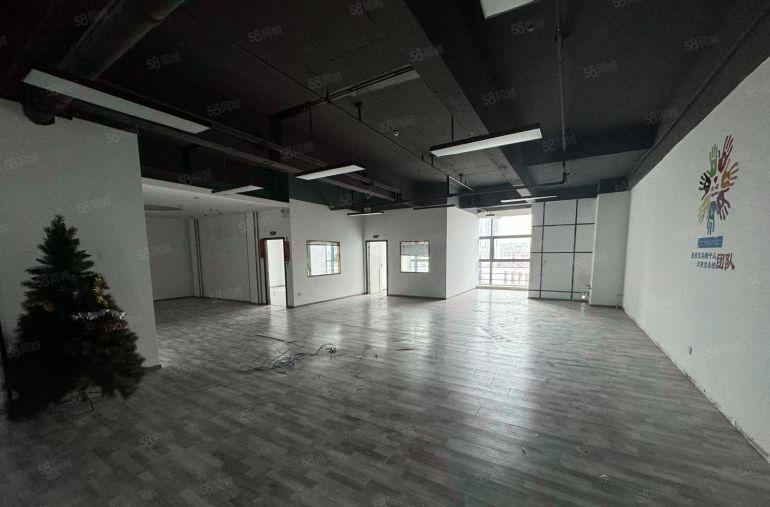 350平精装修轻工业厂房水电齐全带办公室园区配置齐全拎包入驻