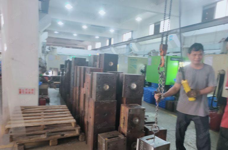 5米高的一楼厂房出租1700平方 适合注塑五金模具 带行车