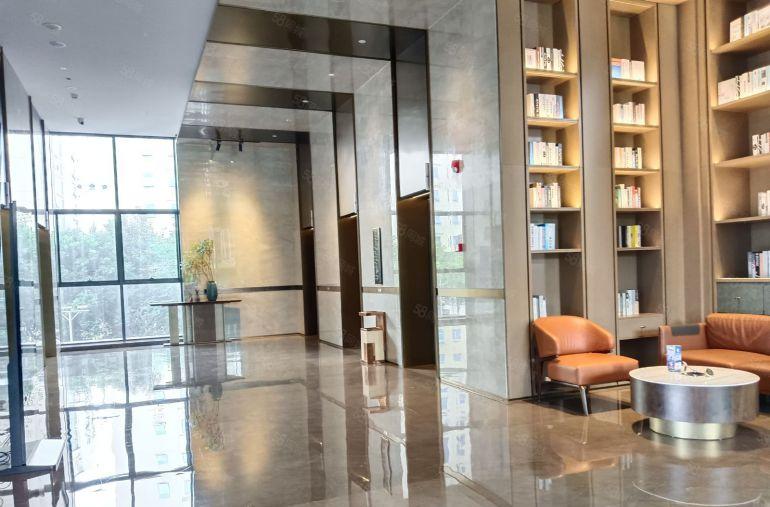 凤岗镇带精装修办公室写字楼出租50平起租，主干道边上交通方便