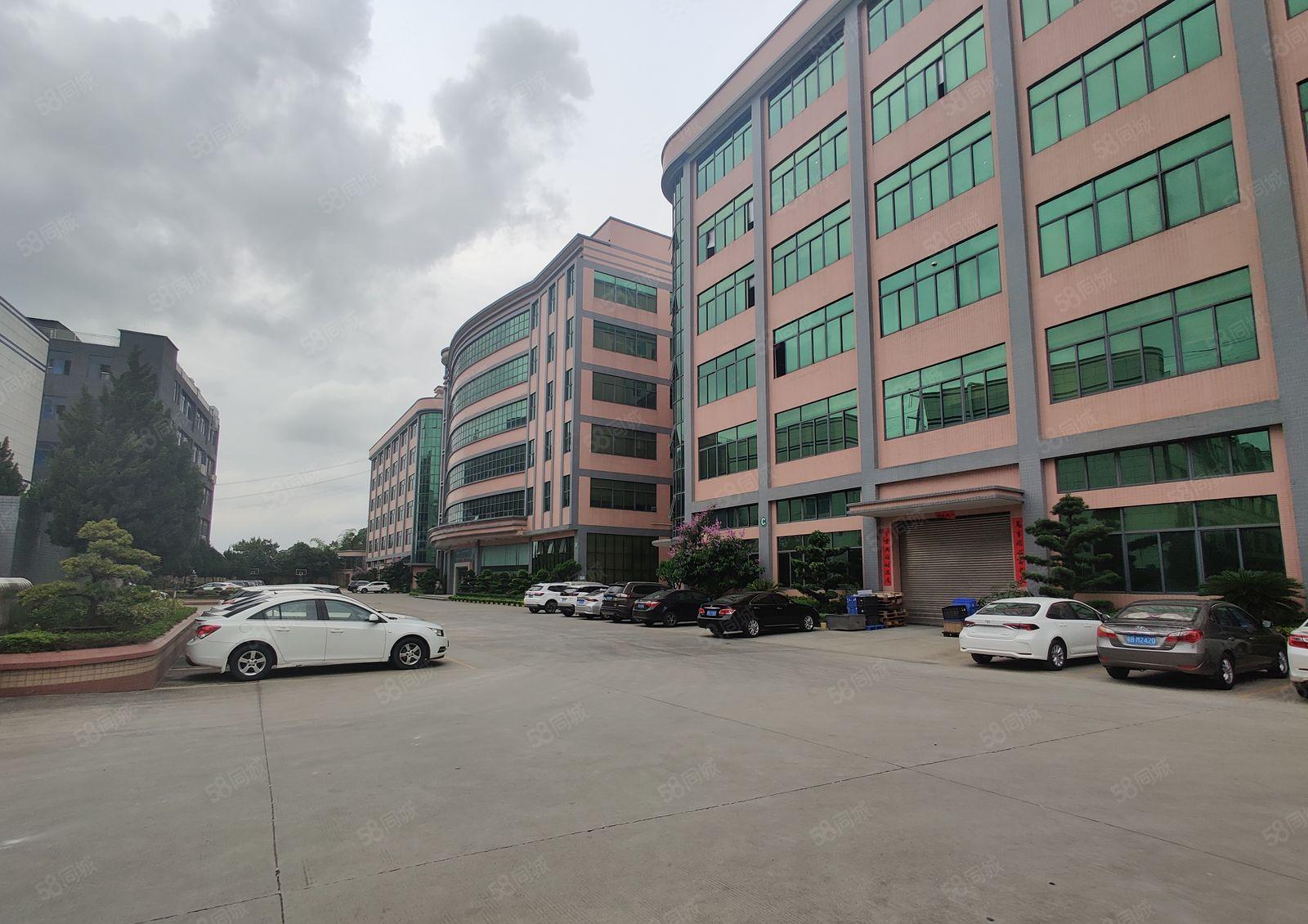 凤岗五联原房东近深圳1万平红本厂房仓库一楼2000平出租