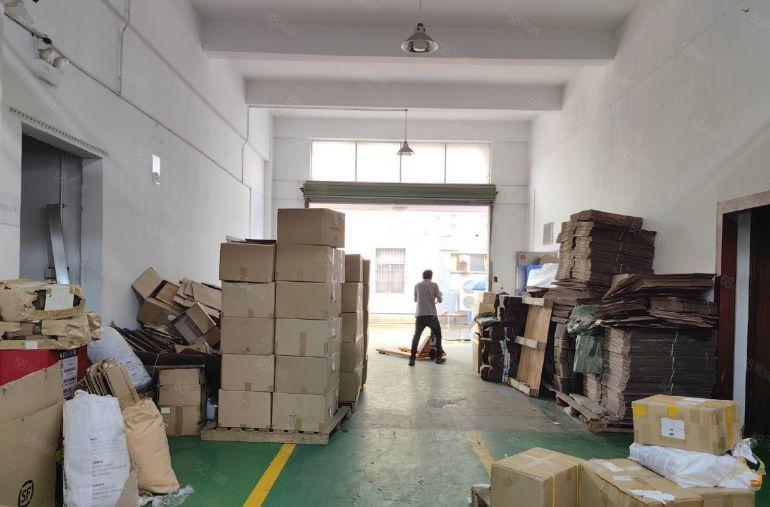 凤岗镇官井头村1楼带航车1200平