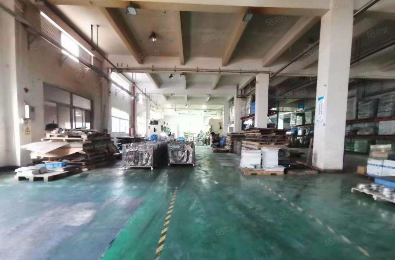 独院独栋厂房带办公楼）凤岗雁田新出5000平方米两层厂房出租