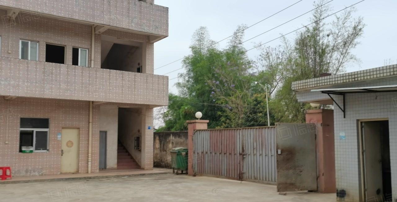 凤岗官井头德成工业区独院1200平红本钢构仓库厂房出租可分租