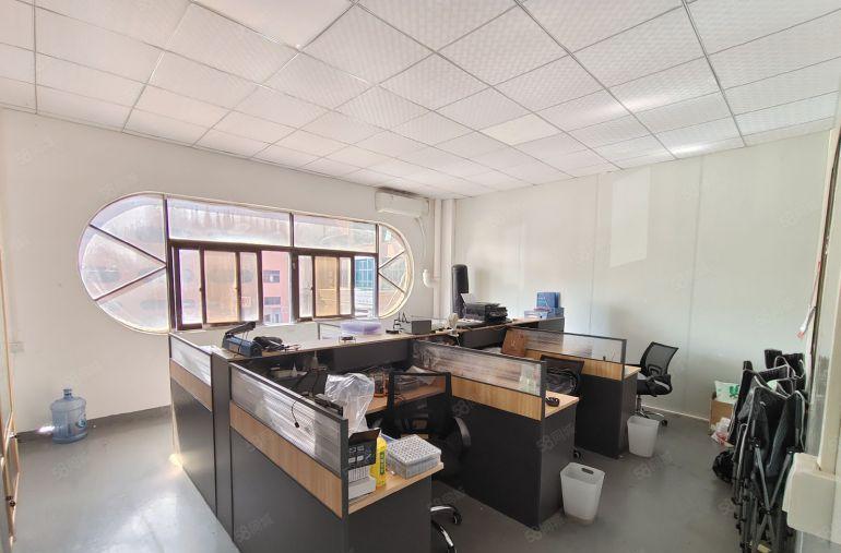 租金14元免租期2个凤岗布心原房东厂房出租1200平现成装修