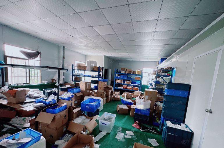 凤岗雁田楼上380平600平小面积厂房出租带装修