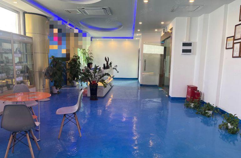 凤岗官井头高7米原房东3000平厂房出租