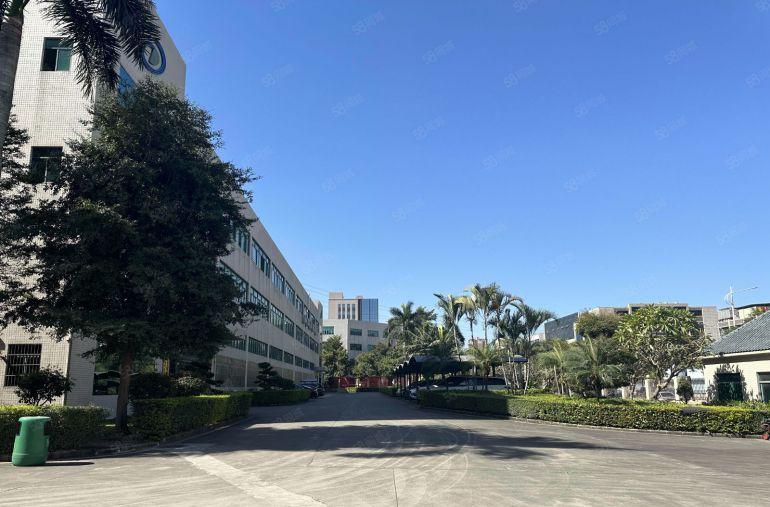 凤岗五联一房东独栋15000平，单层5000平厂房仓库出租