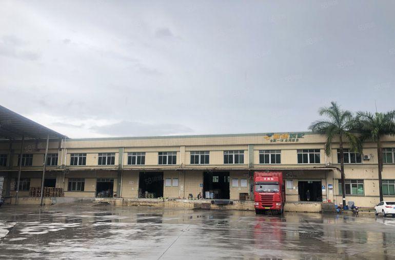 凤岗单一层10米高8000平方带卸货平台空地大厂房仓库出租