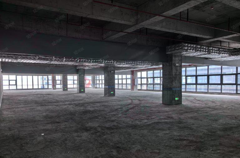 凤岗临深，全新厂房6米层高，可做隔层，大小面积可分割