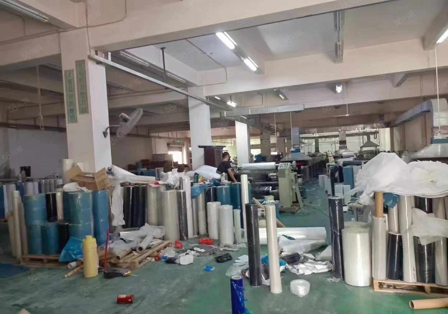 凤岗镇雁田村宏盈工业区靠深圳平湖，一楼6米高，2000平方