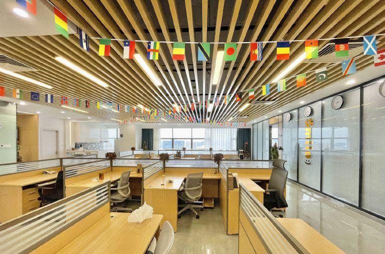 凤岗豪华精装修写字楼办公室出租368平 家私齐全 拎包入驻