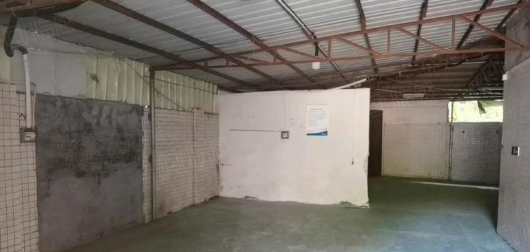 凤岗车站附近）凤岗新出原房东2000平方米独院厂房出租