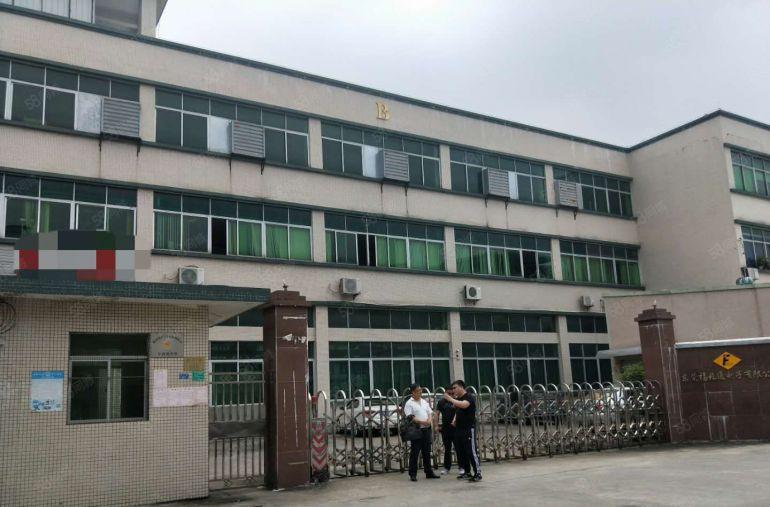 凤岗原房东低价厂房出租）4500平方米精致带装修独院厂房