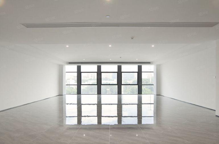 原房东凤岗雁田首层7米高单层2600平实际面积低价出租