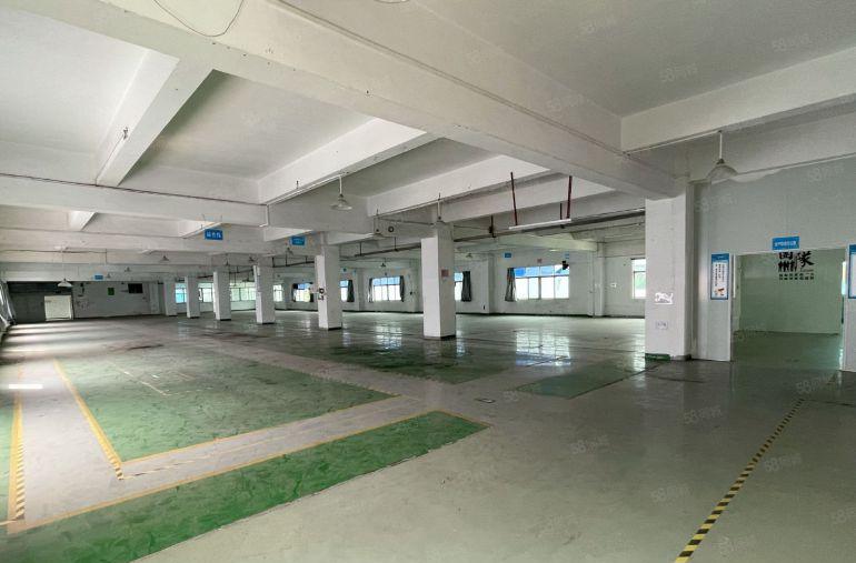 万江大莲塘三楼1700平方有现成办公室水电齐全院子大好招工