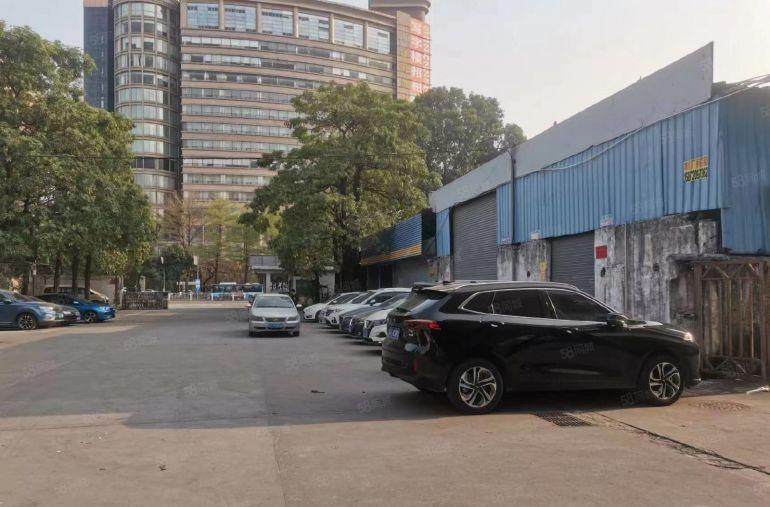 共联圣柏力酒店对面单一层1000平出租