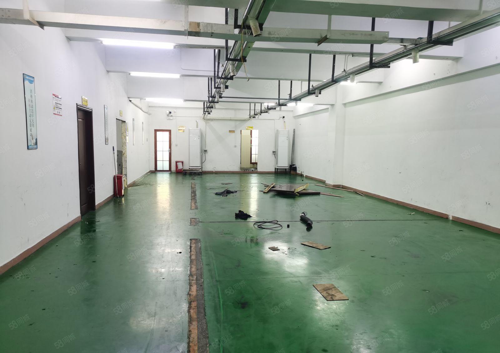 万江石美工业区新出标准厂房三楼900平方