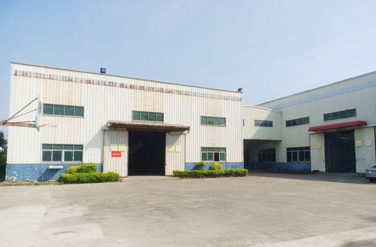 莫屋工业区，重工业单一层独门独院，有消防喷淋，现成办公室装修