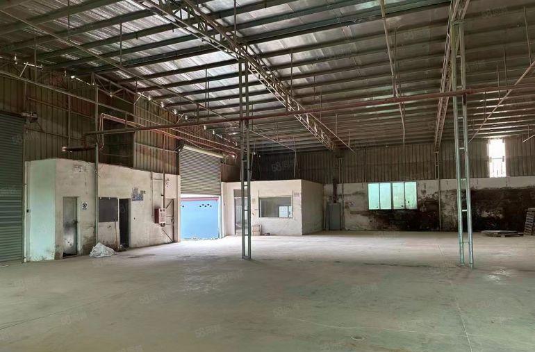 万江新和小独院1500平方单一层厂房出租，可做五金机械注塑等